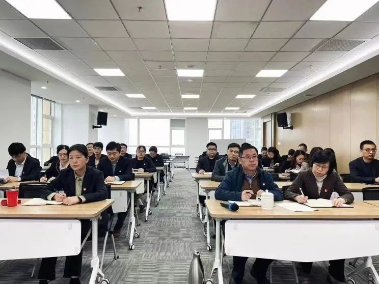 党旗红 春意浓｜四月主题党日活动丰富多彩