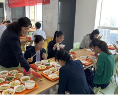 夏日送清凉，职工关怀在行动