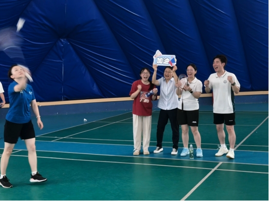 红铃聚力 金兵羽战