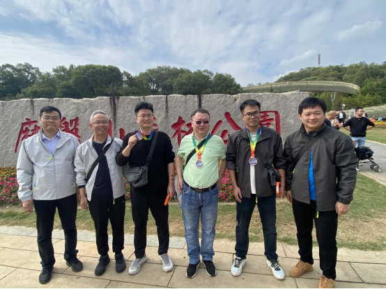 决战四季度，健步加速度！
